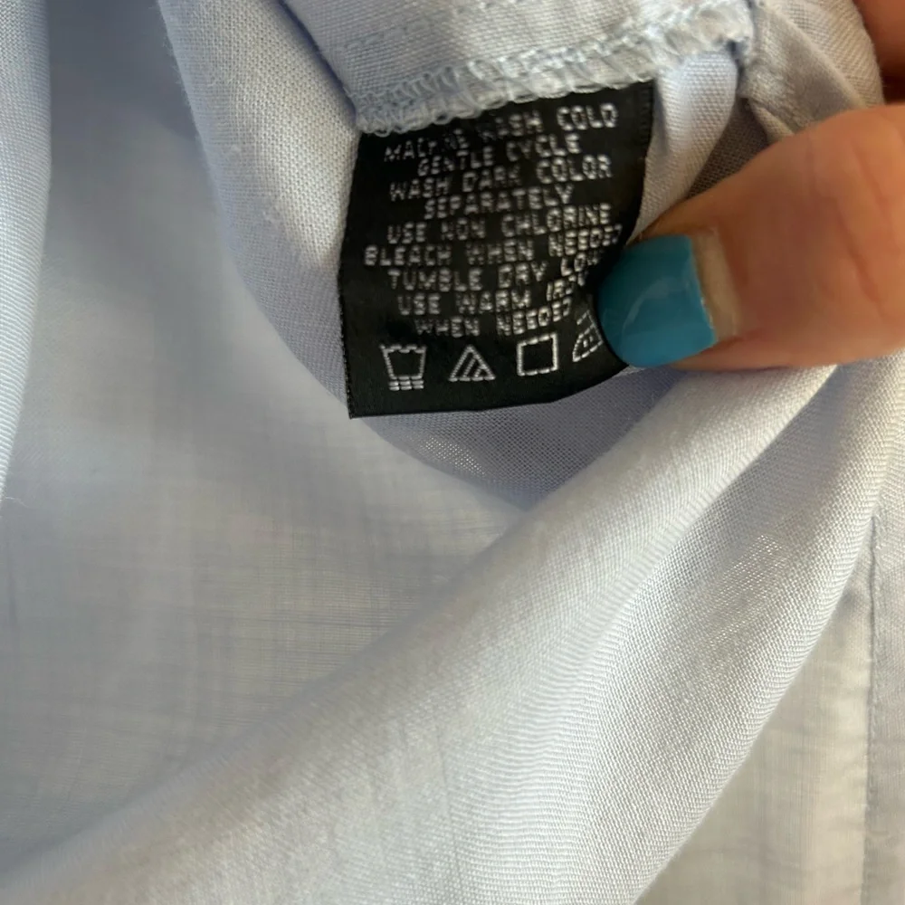 NWOT 100% Linen Size Small Baby Blue Crochet Detail Wide Flare Sleeves Tunic - Picture 9 of 14